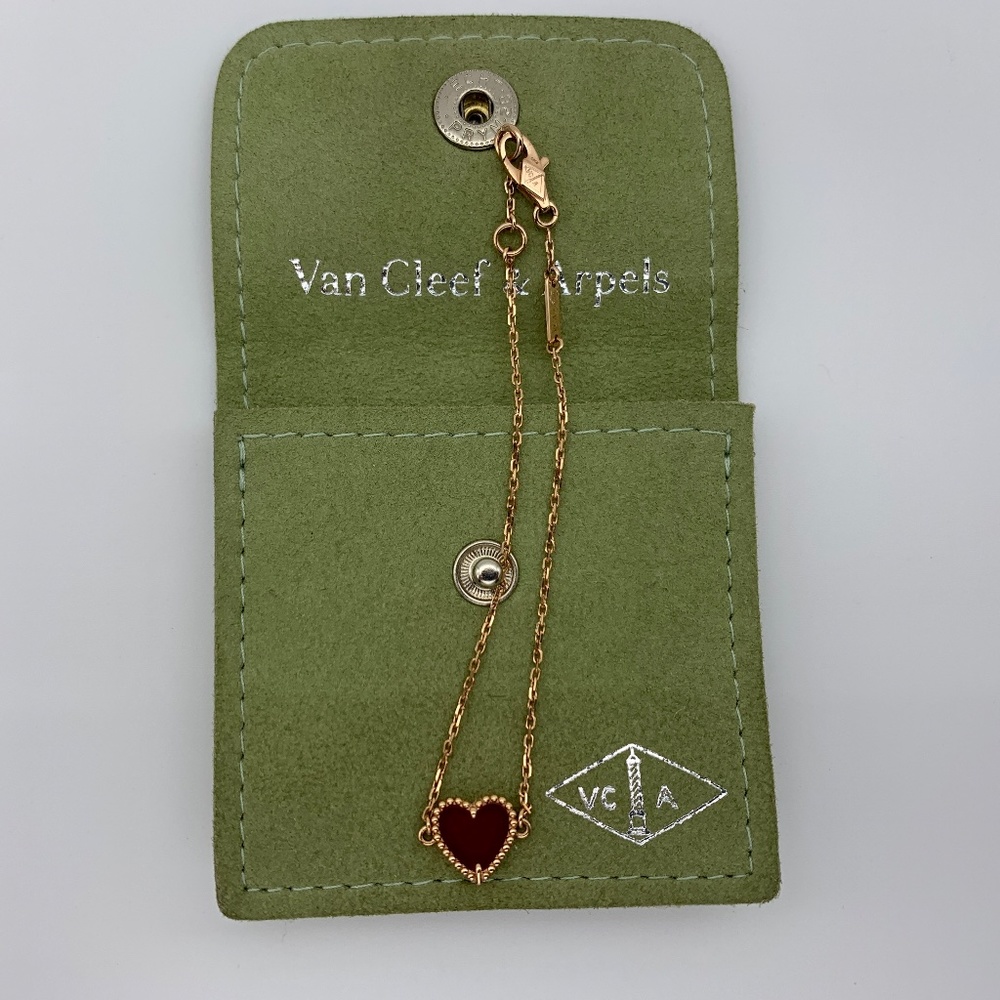 Van Cleef & Arpels Sweet Alhambra heart bracelet! - Picture 3 of 8